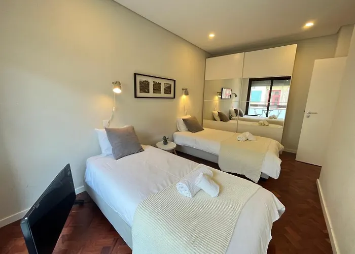 A-mo By Trip2portugal: Arts District Up To 8 Apartment Porto