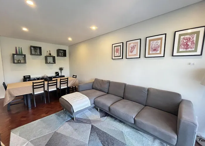 Apartment A-mo By Trip2portugal: Arts District Up To 8 *