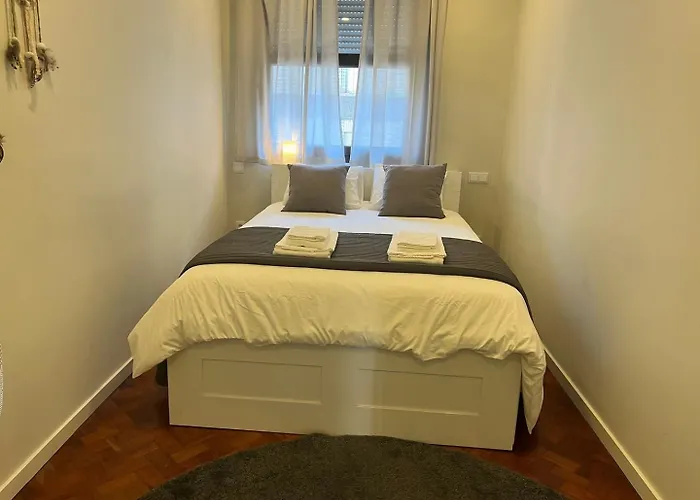 Apartment A-mo By Trip2portugal: Arts District Up To 8 Porto