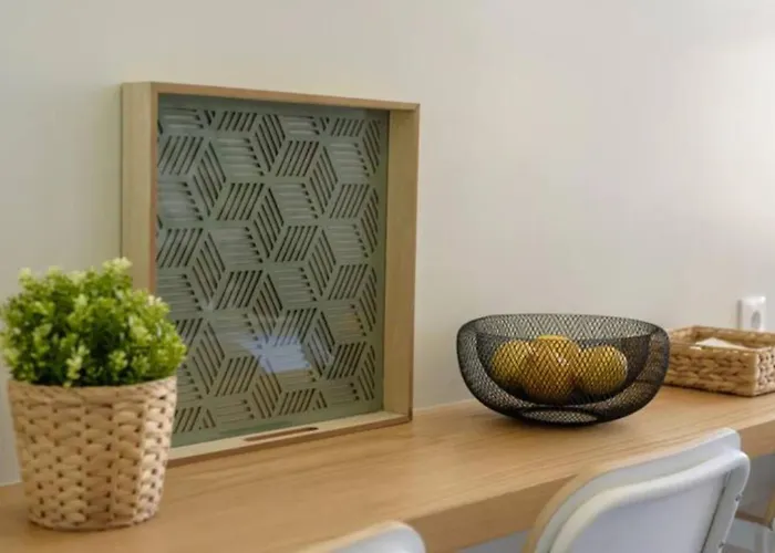 Apartment A-mo By Trip2portugal: Arts District Up To 8 Porto