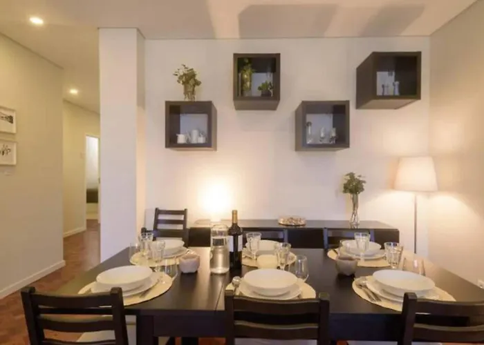 A-mo By Trip2portugal: Arts District Up To 8